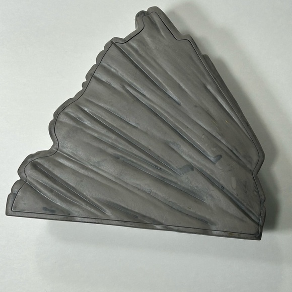 Game of Thrones x Funko POP #63 - Daenerys Targaryen on Dragonstone Throne - Picture 4 of 5